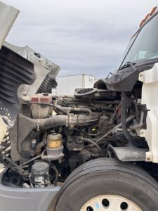 2014 Freightliner Cascadia - FZ4477