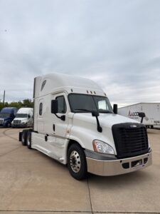 2016 Freightliner Cascadia - HB3494