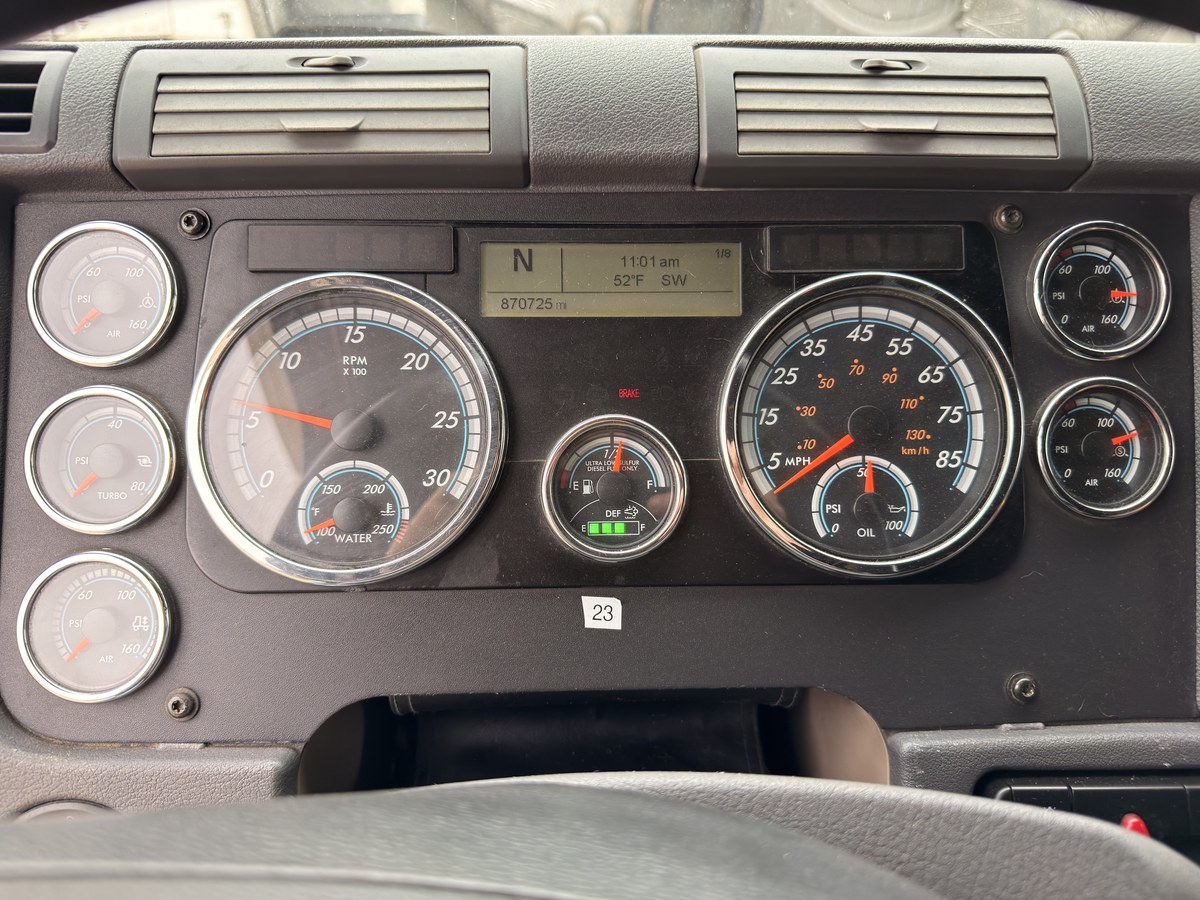 2016 Freightliner Cascadia - HB3494
