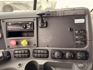 2016 Freightliner Cascadia - HB3494