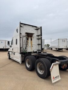 2016 Freightliner Cascadia -GV0796