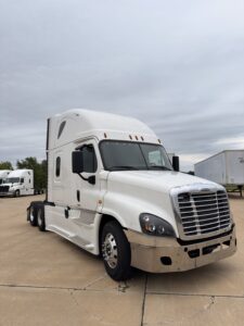 2016 Freightliner Cascadia -GV0796