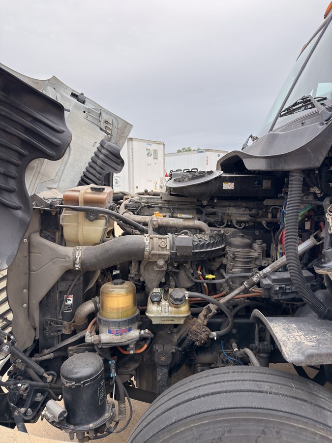 2016 Freightliner Cascadia -GV0796