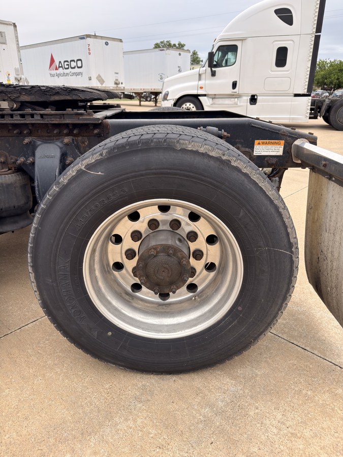 2016 Freightliner Cascadia -GV0796