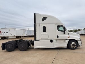 2016 Freightliner Cascadia -GV0802