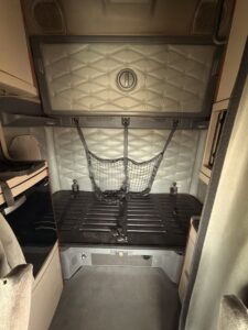2016 Freightliner Cascadia -GV0802