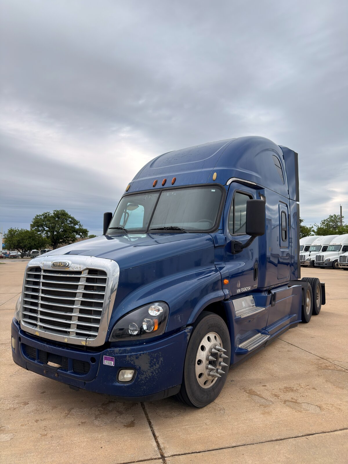 2015 Freightliner Cascadia - GK2154