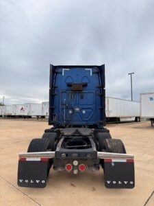 2015 Freightliner Cascadia - GK2154
