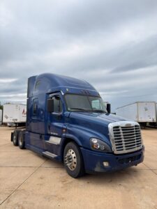 2015 Freightliner Cascadia - GK2154