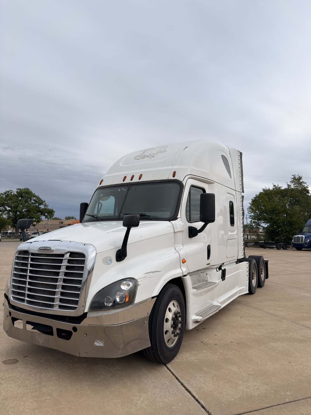 2016 Freightliner Cascadia - GV0795