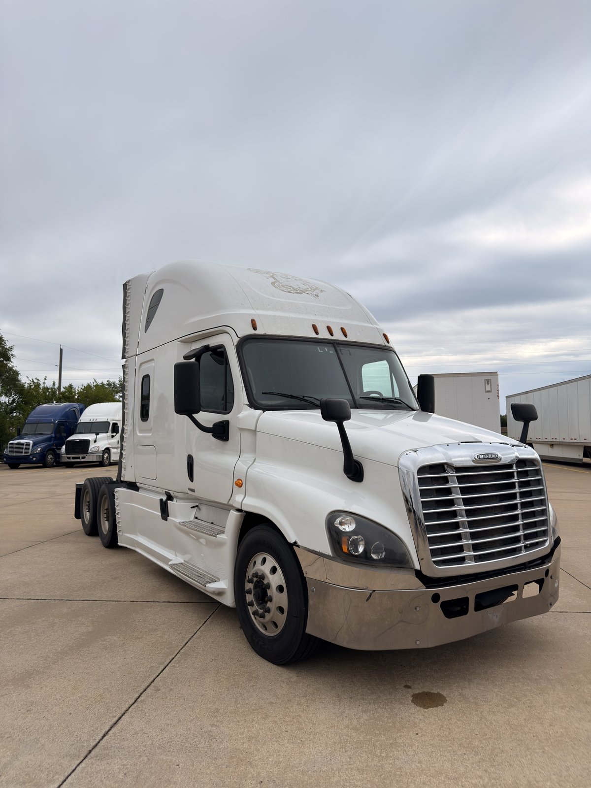 2016 Freightliner Cascadia - GV0795