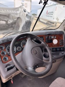 2016 Freightliner Cascadia - GV0795