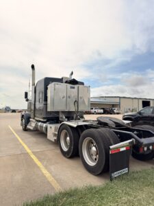 Kenworth W9 - 2019