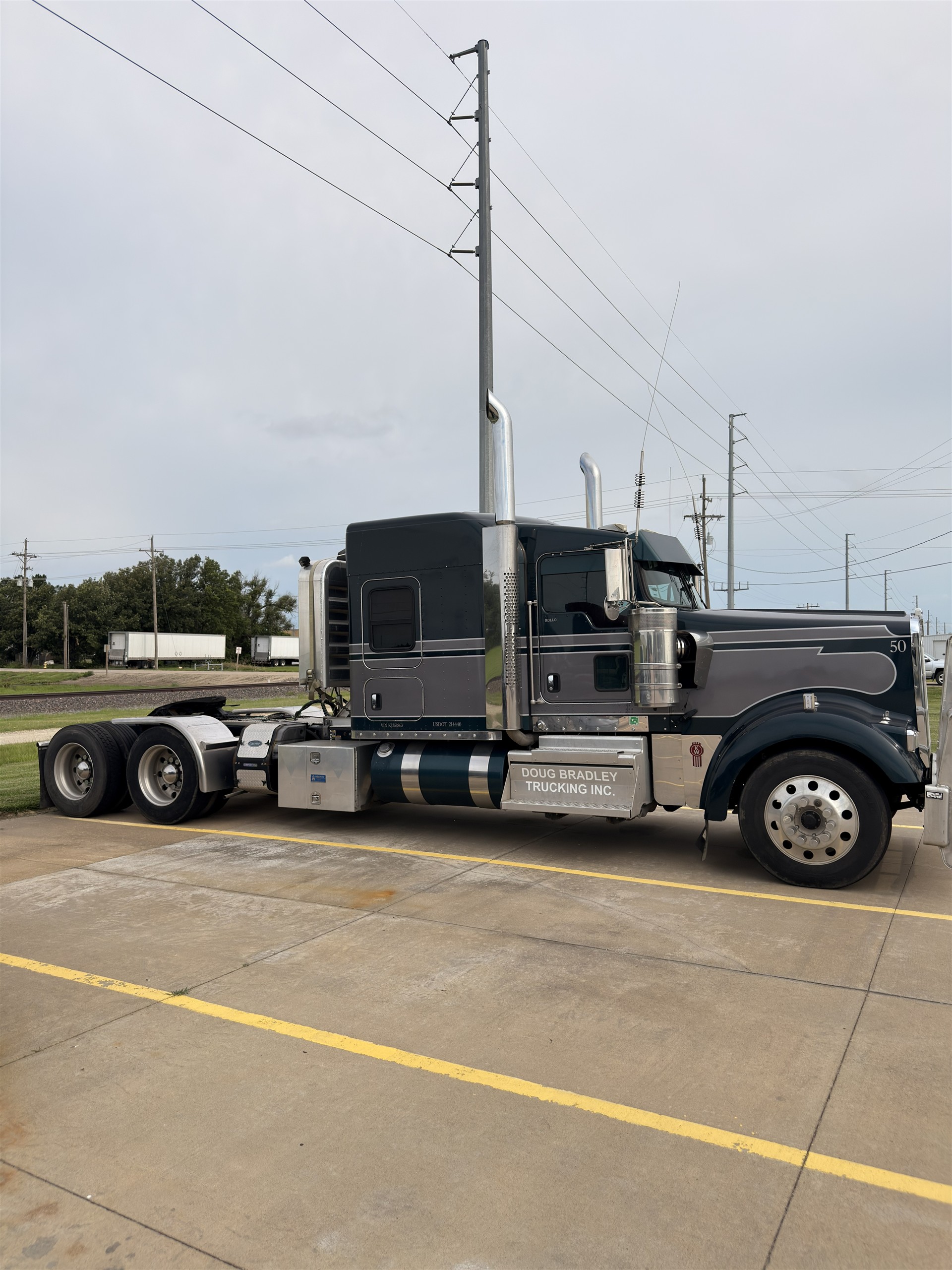 Kenworth W9 - 2019