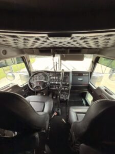 Kenworth W9 - 2019